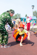В Абане открылась новая детская площадка